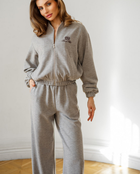 121 Спортивний костюм з бавовни на підкладці з вишивкою